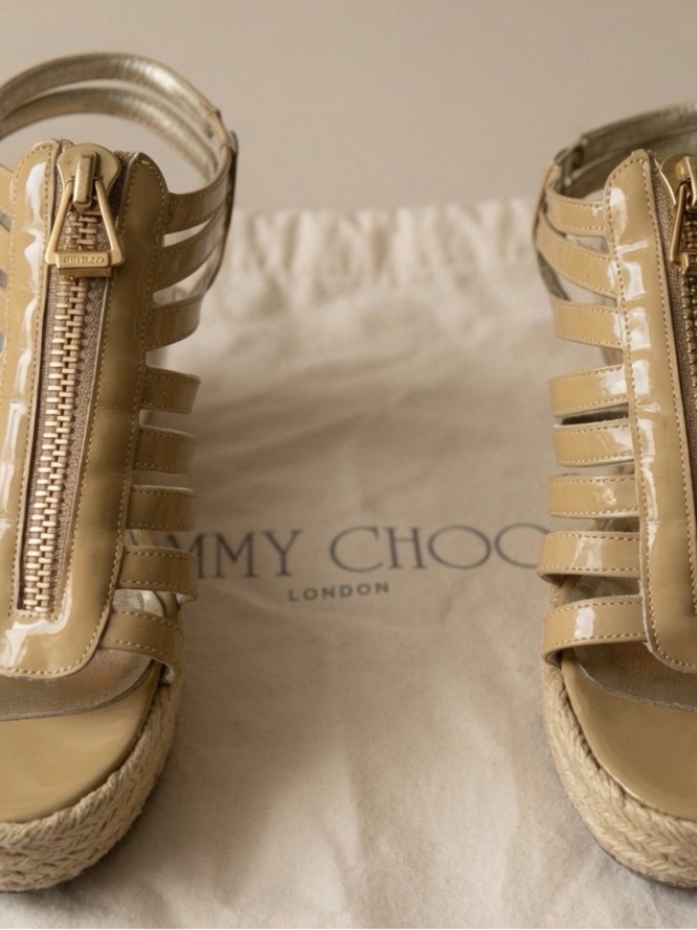 Jimmy Choo Palermo Nude Patent Leather Zip Espadrille Wedge Sandals 36 Italy